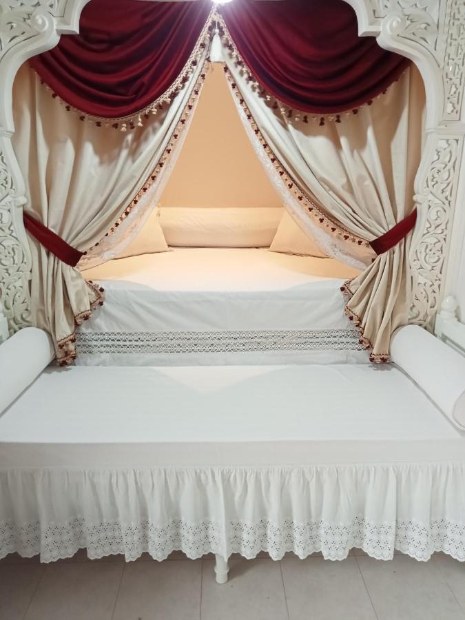 Chez Mme Jaouida Bed & Breakfast Kairouan Exterior foto