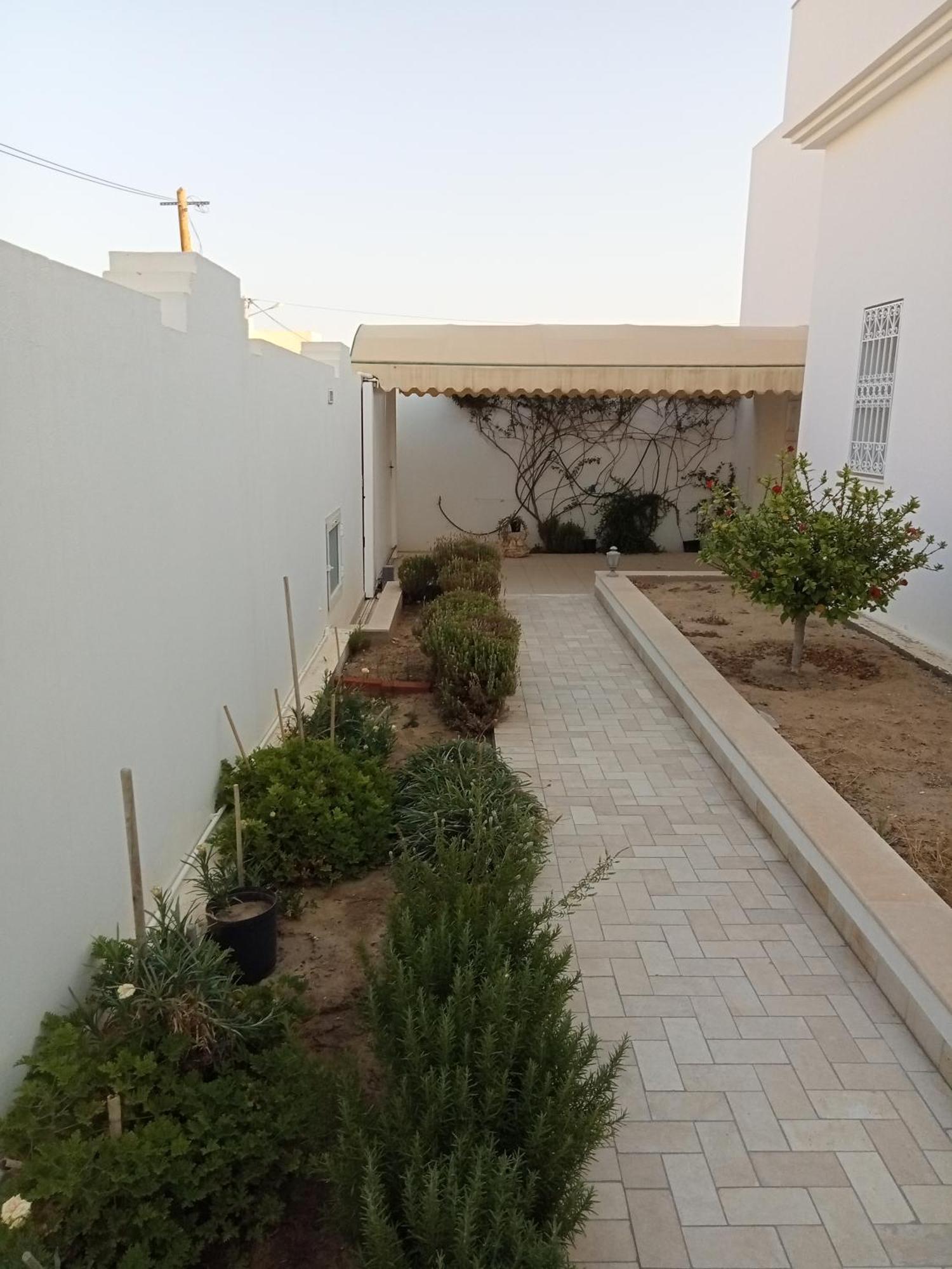 Chez Mme Jaouida Bed & Breakfast Kairouan Exterior foto